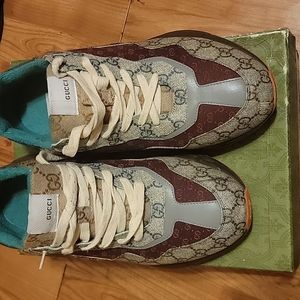 Gucci brick red rythons